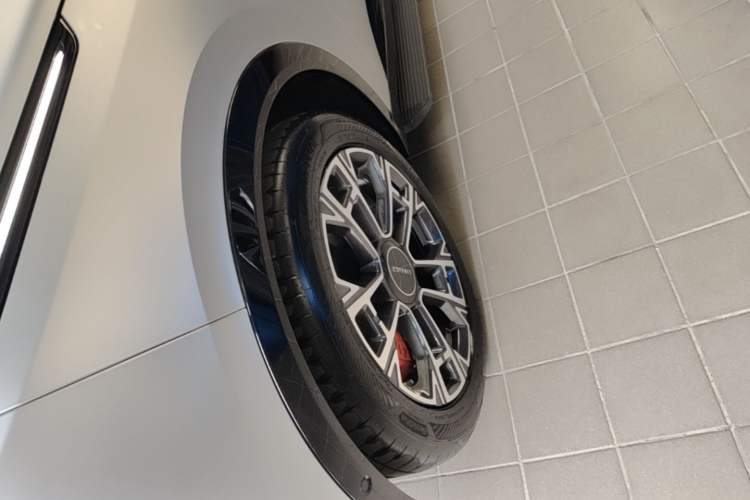 Used Lynk & Co 900 2025 2.0T Ultra