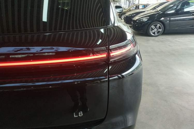 Used Li Auto L8 2023 Pro Model