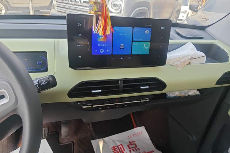 Used Geely Galaxy Panda 2024 Panda Mini 200km Endurance Bear