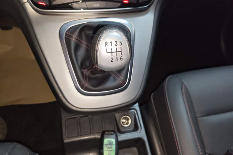 Used Haval M6 2019 1.5T Manual Two-Wheel Drive Elite Version China VI Standard