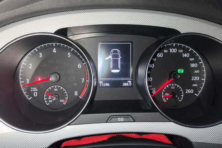 Used Volkswagen Golf Sportsvan 2016 230TSI Automatic Trend Edition
