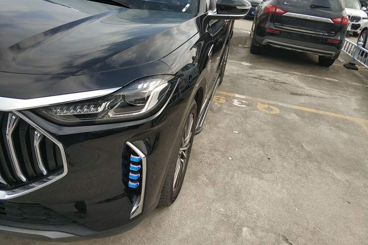 Used JETOUR X70 PLUS 2023 1.6T DCT Stronger 7-Seater