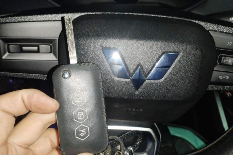 Used Wuling Jiachen 2022 1.5T Manual Light Enjoyment Dynamic Version
