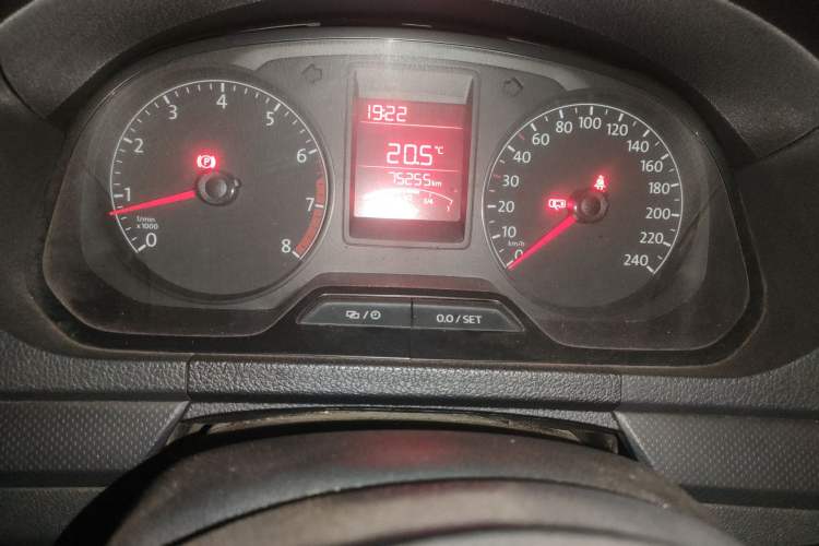 Used Volkswagen Jetta 2015 Value Edition 1.6L Manual Fashionable Style
