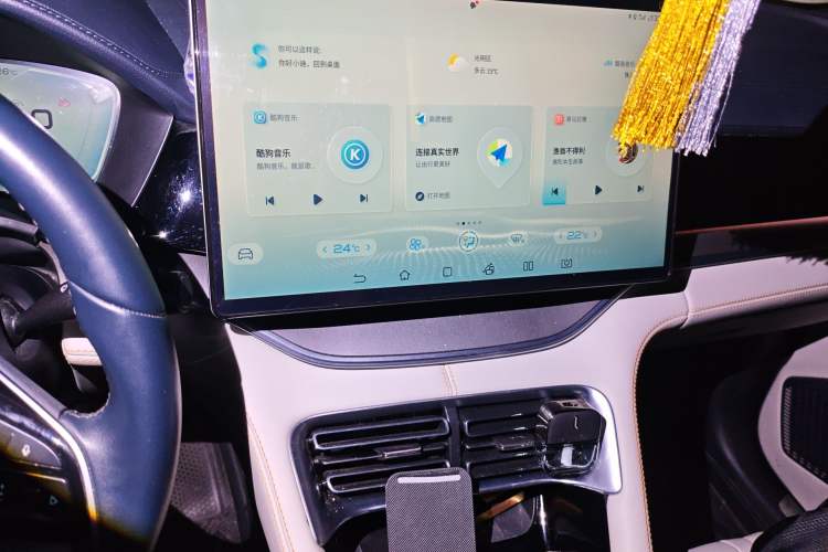 Used BYD Song PLUS New Energy 2021 DM-i 110KM Flagship PLUS 5G Edition Audio And AC Panel