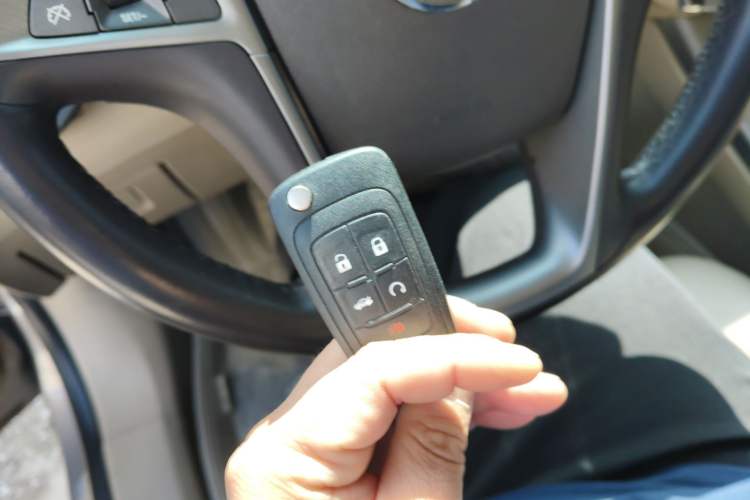 Used Buick LaCrosse 2012 2.4L SIDI Haoya Edition Vehicle Key