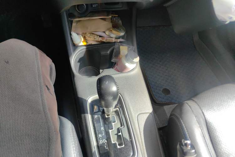 Used Mitsubishi Outlander 2014 2.4L 4x4 Deluxe Value Edition 5 Seats
