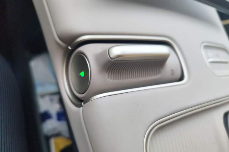 Used Nio ES8 2023 75 kWh
