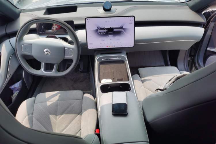 Used Nio ET5T 2025 Model Champion Commemorative Edition, 75kWh Touring
