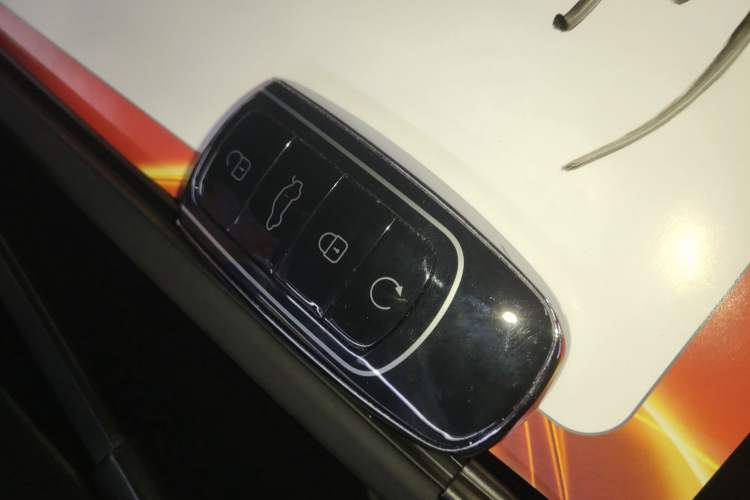 Used Chery Tiggo 8 2026 Model, 5th Generation Leopard Model, Kunpeng 1.6T Automatic Prestige Version