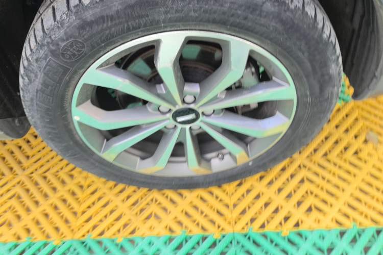 Used Wey VV6 2020 2.0T Two-Wheel Drive Smart Enjoyment+