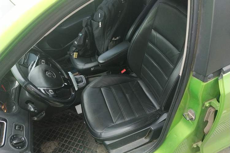 Used Volkswagen Polo 2014 1.6L Automatic Luxury Edition
