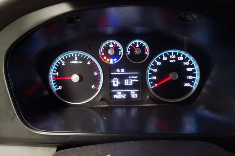 Used Foton Scenic G5 2021 2.0T Diesel Commercial Version 7-Seater Multi-Purpose Passenger Vehicle 4F20TC3
