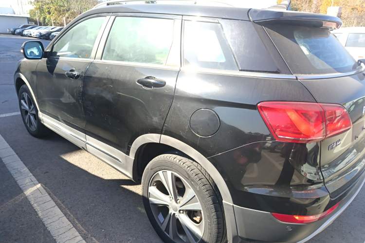 Used Haval H6 Coupe 2015 Blue Label 2.0T Automatic Two-Wheel Drive Elite Model
