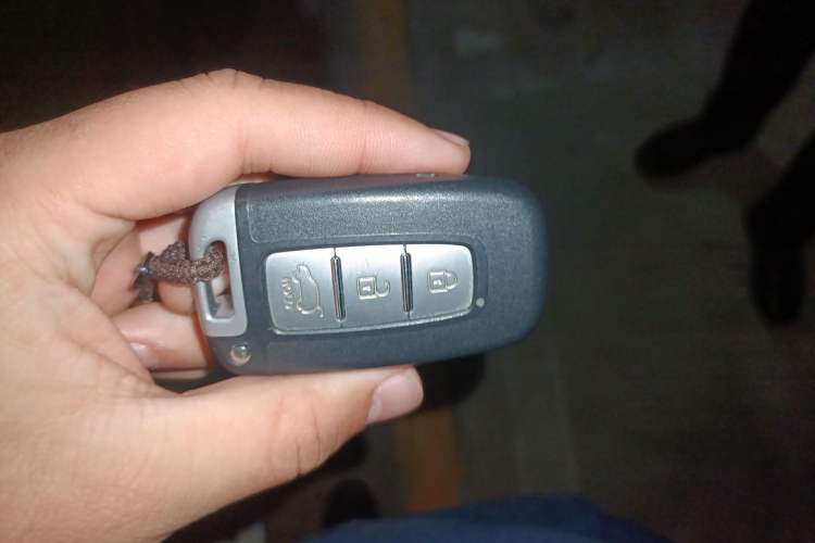 Used Hyundai ix35 2010 2.0L Automatic Two-Wheel Drive Elite Edition GLS
