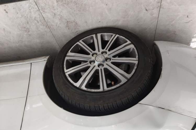 Used Peugeot 408 2014 1.6T Automatic Prestige Edition Exterior 4