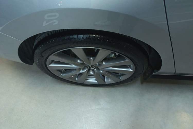 Used Mazda 3 Axela 2021 2.0L Automatic Zhiya Edition
