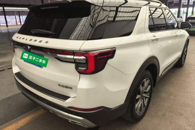 Used Ford Explorer 2023 EcoBoost 285 Four-Wheel Drive Titanium Edition 6 Seats
