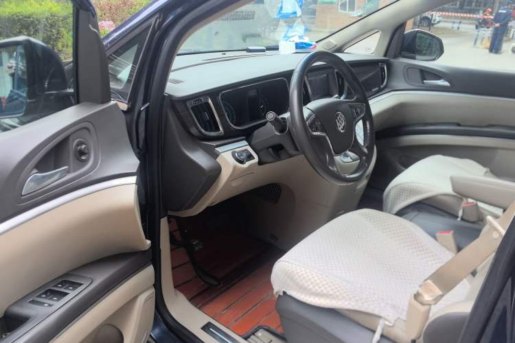 Used Buick GL8 2011 3.0L XT Luxury Business Flagship Edition
