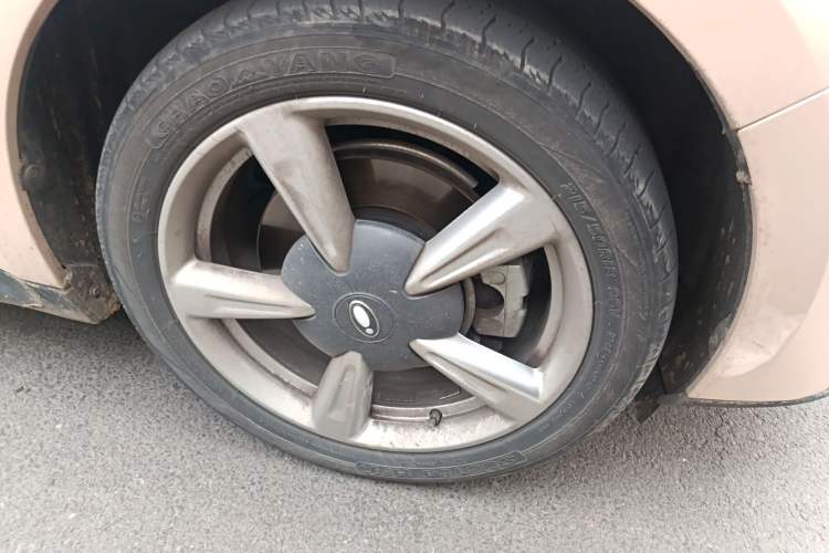 Used ORA Good Cat 2023 401 km Standard Range Luxury Version Lithium Iron Phosphate