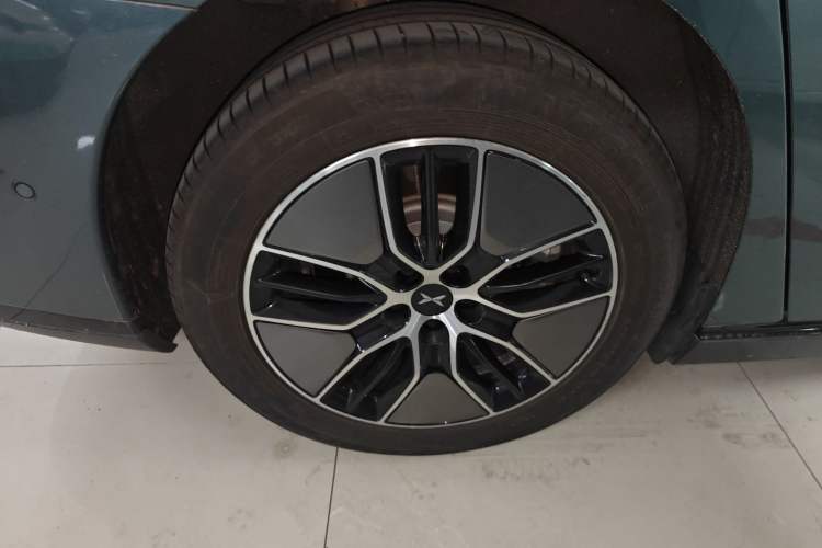 Used XPeng P7 2023 P7i 702 Pro