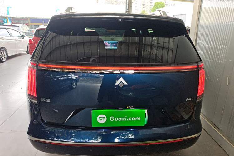 Used Hyptec HL 2025 700 Ultra Six-Seater All-Wheel-Drive LiDAR Version Rear