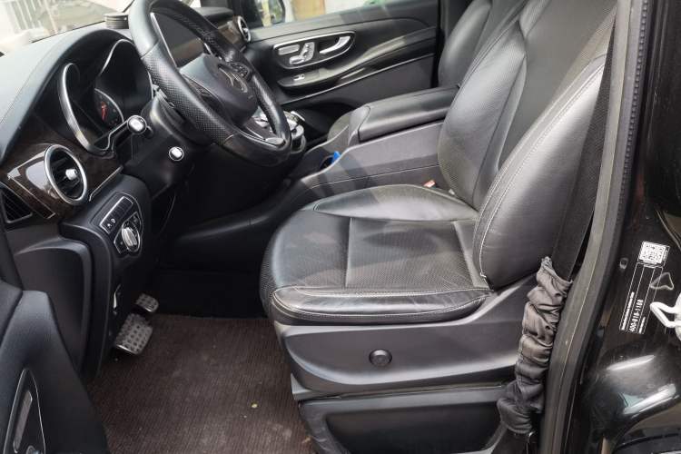 Used Mercedes-Benz V-Class 2017 V 260 Prestige Edition