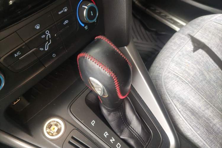 Used Ford Focus 2015 Hatchback 1.6L Automatic Comfort Model