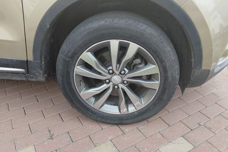 Used Geely Auto Emgrand X7 Sport 2016 2.0L Manual Smart Connect Version Right Front Wheel Hub