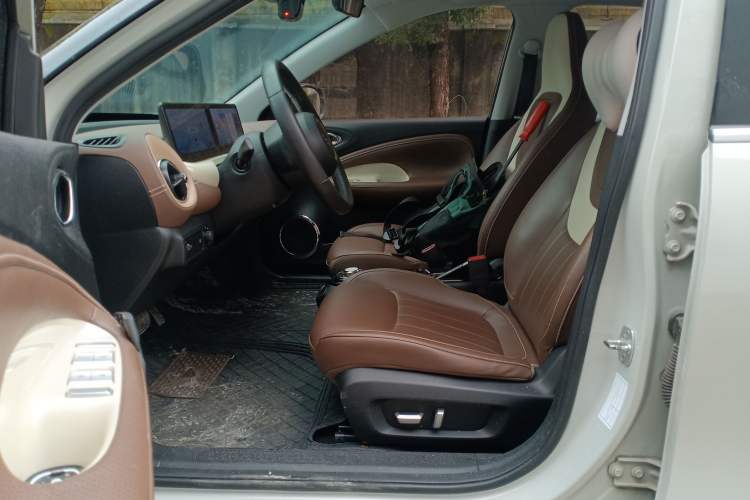 Used Wuling Bingo 2023 333 km Lingxi Connected Version
