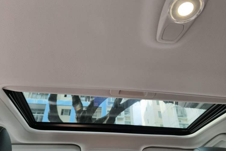 Used Ford Focus 2017 Hatchback 1.6L Automatic Fashion Edition Smart Drive Version Headliner