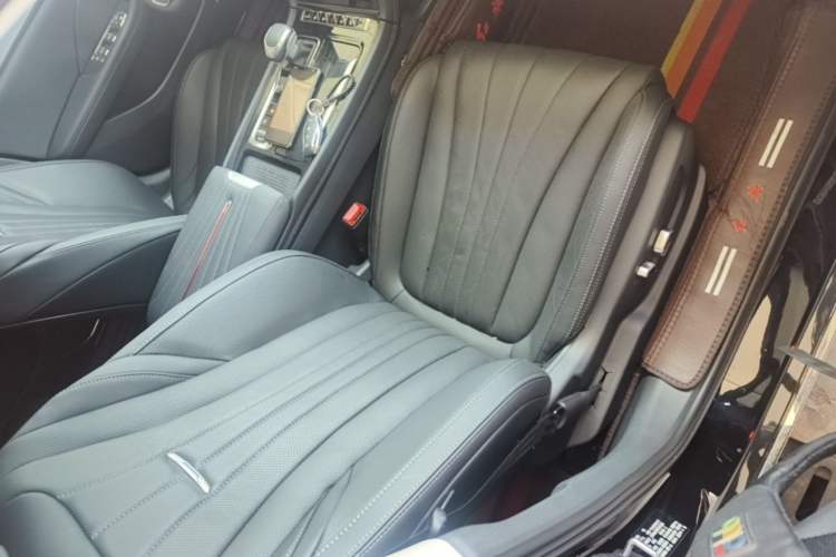 Used Hongqi H5 2023 2.0T Automatic Smart Connect Flagship Edition

