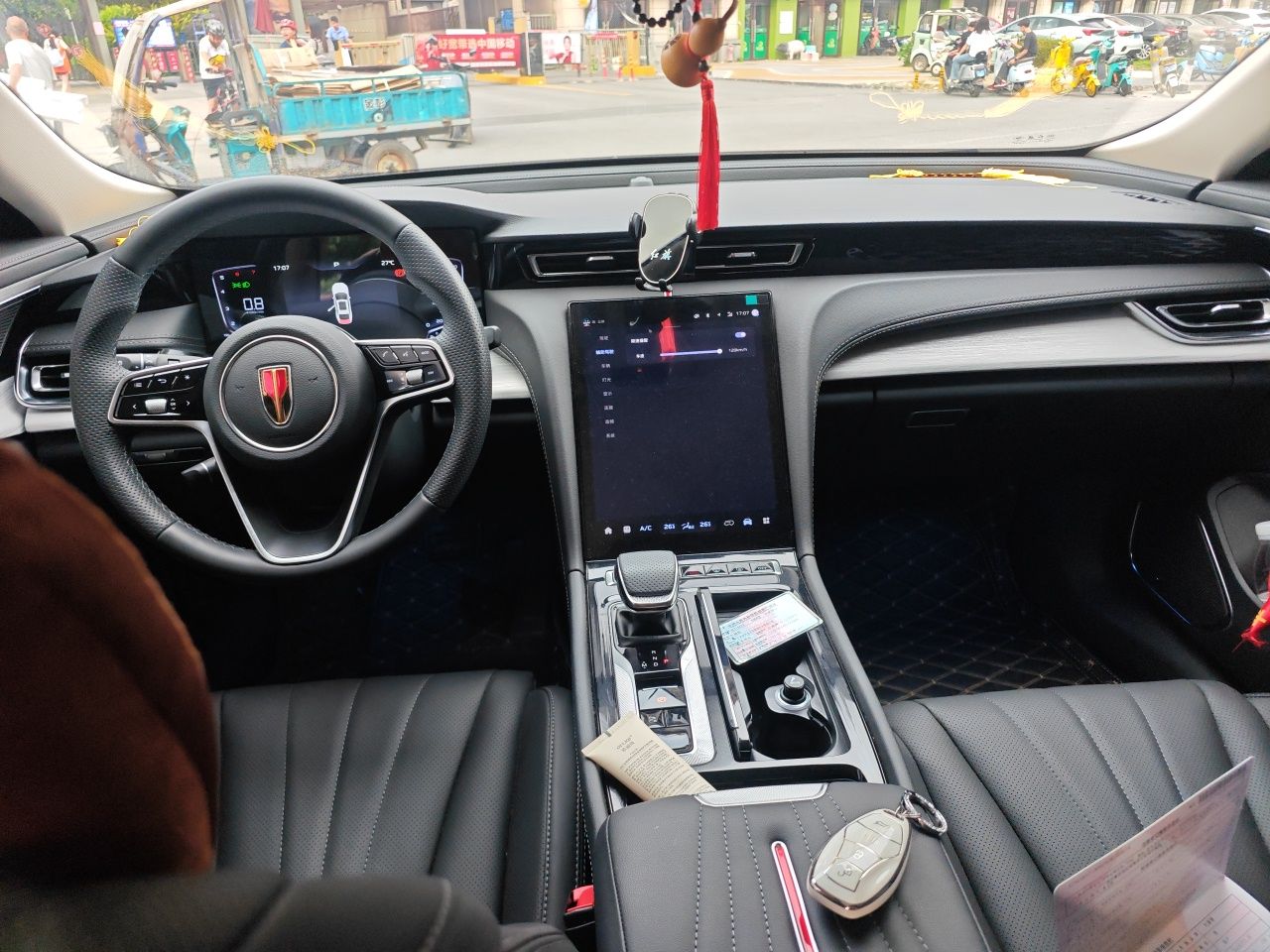 Hongqi H5 2024 1.5T DCT Smart Connect Flagship Edition - Chinese Trim Yun — снимка 9
