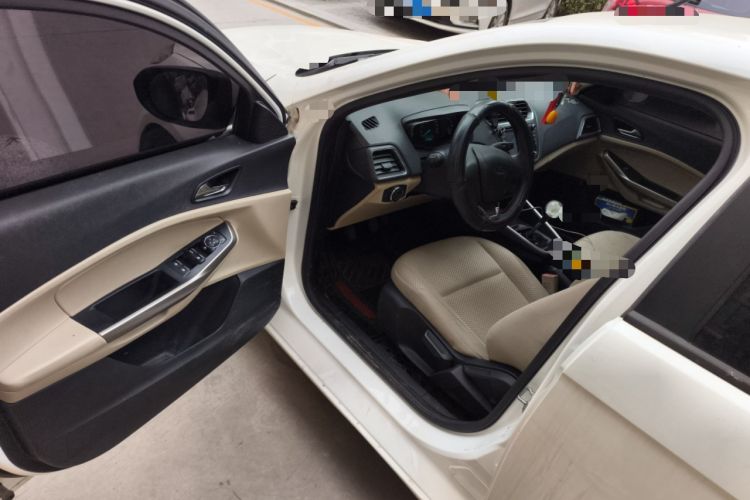 Used Ford Escort 2015 1.5L Manual Comfort Model