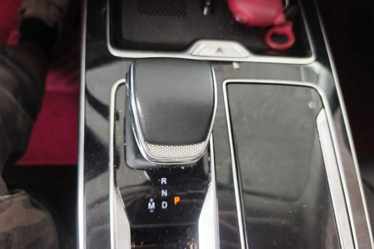 Used Hongqi HS5 2023 2.0T Qixiang Pro Edition
