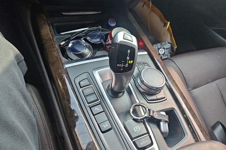 Used BMW X5 2017 xDrive28i
