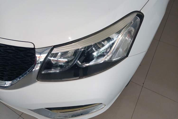 Used Cowin E3 2018 1.5L Automatic Luxury Version
