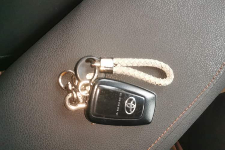 Used Toyota Camry 2019 2.0G Luxury Edition China VI Standard