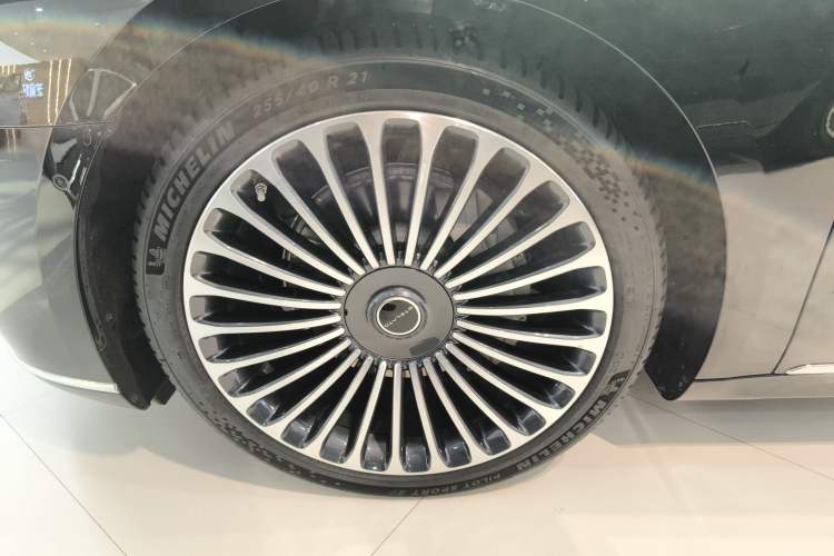 Used Hima Stelato S9 2024 All-Electric Ultra Four-Wheel-Drive Flagship Edition
