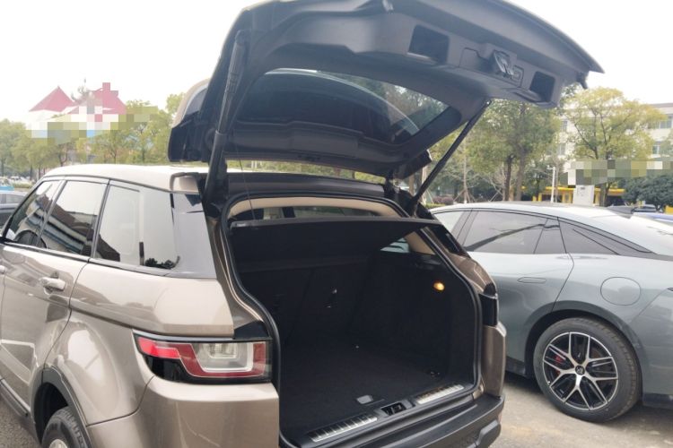 Used Land Rover Range Rover Evoque 2016 2.0T SE Smart Glow Edition
