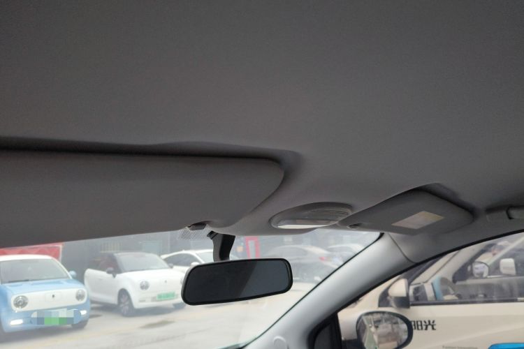 Used Chery Little Ant 2022 Revised Version Sweet Pink Edition Half-Sugar Version Lithium Iron Phosphate 30.7 kWh 30 kW 301 km