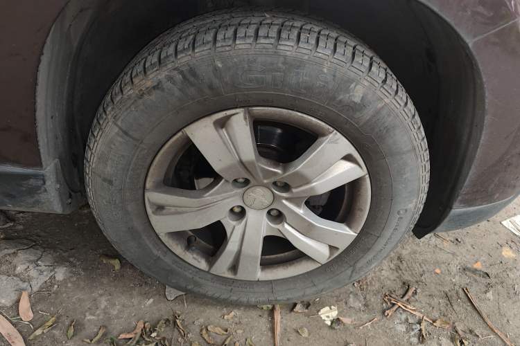 Used Peugeot 2008 2014 1.6L Manual Trend Edition
