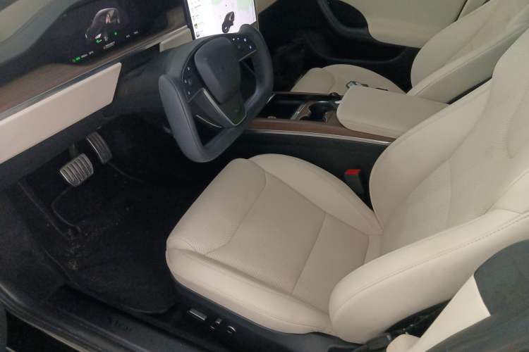 Used Tesla Model S 2023 Dual-Motor All-Wheel-Drive Version
