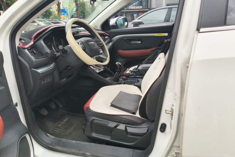 Used Haval H2s 2017 Red Label 1.5T Manual Comfort Model