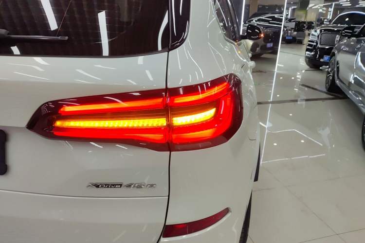 Used BMW X5 New Energy 2021 xDrive45e M Sport Package
