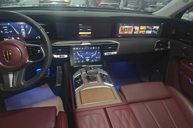 Used Hongqi E-HS9 2022 660 km Range Flagway Edition Six Seats
