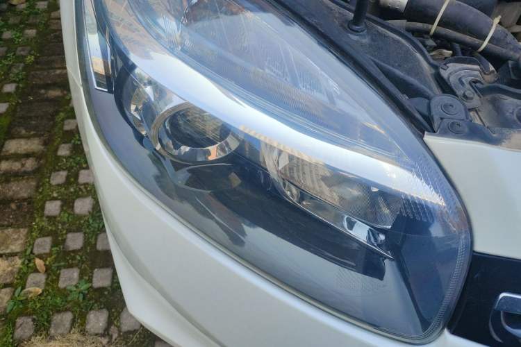 Used Renault Koleos 2014 Revised Version 2.5L Two-Wheel Drive Urban Edition
