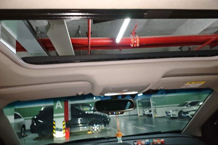 Used Buick Excelle GX 2018 18T Automatic Flagship Model Headliner