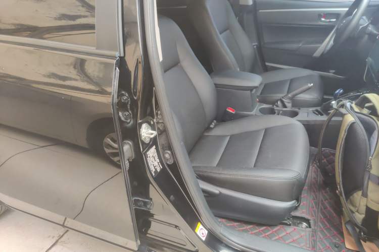 Used Toyota Levin 2017 Revised Dual-Engine 1.8H GS E-CVT Elite Sunroof Version China V Standard