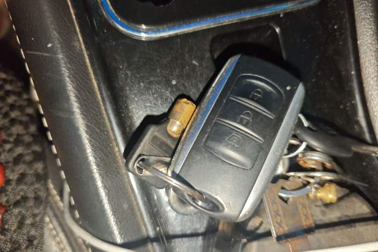 Used Dongfeng Fengon 580 2017 1.5T CVT Luxury Model Vehicle Key